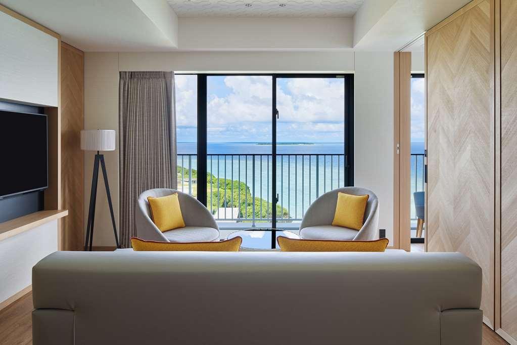 Hilton Club The Beach Resort Sesoko Накиджин Стая снимка