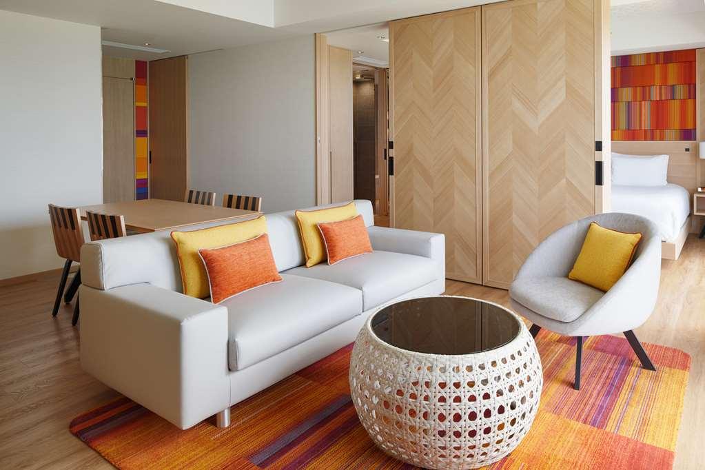 Hilton Club The Beach Resort Sesoko Накиджин Стая снимка