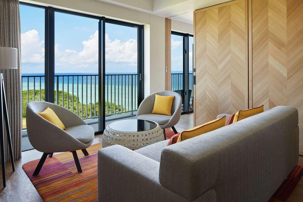 Hilton Club The Beach Resort Sesoko Накиджин Стая снимка